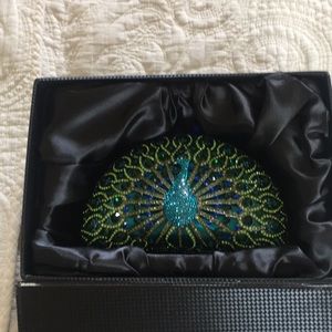 Peacock Natasha clutch